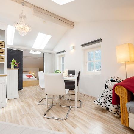 Dolomitenloft Strassen Bagian luar foto